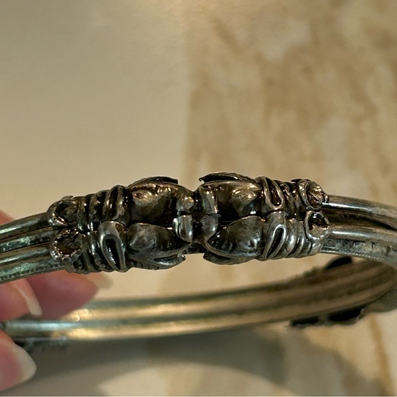 Lot of 5 Bracelets in Black and Silver tones - Picture 2 of 7